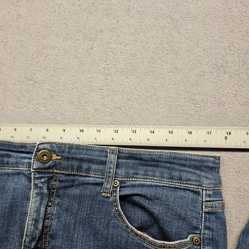 St. John's Bay Jeans Womens Blue Denim Stretch Straight Leg Americana Streetwear